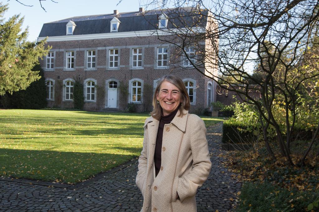 B&B Het Agnetenklooster Maaseik Exterior photo